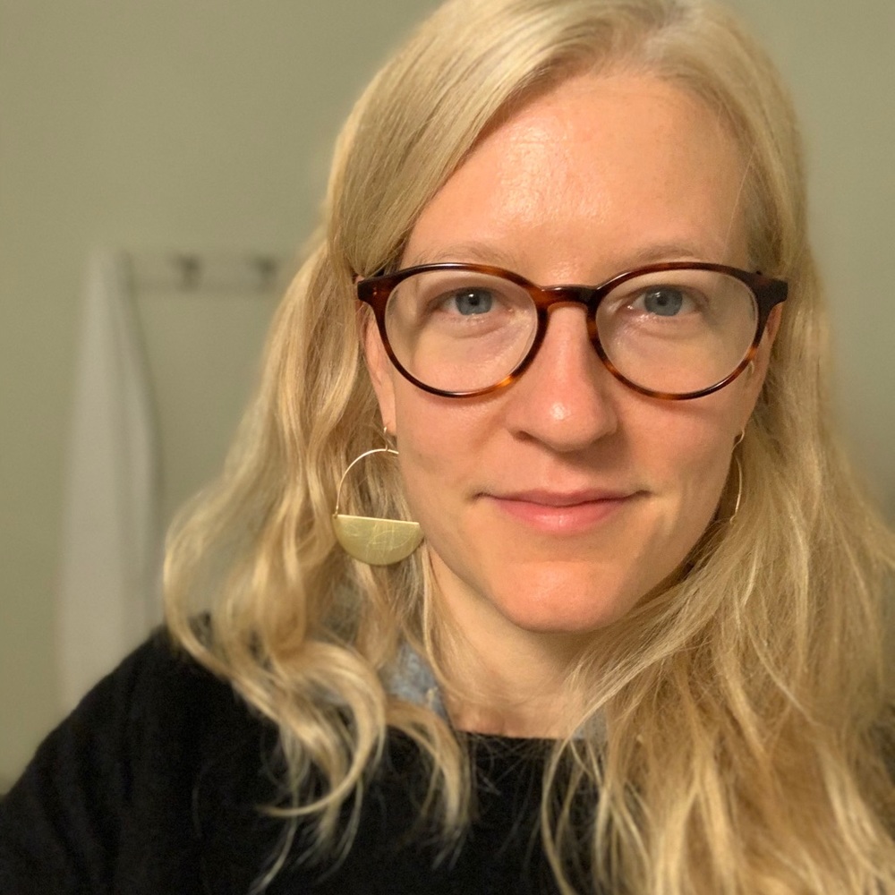 Meet your Posher, Jennie